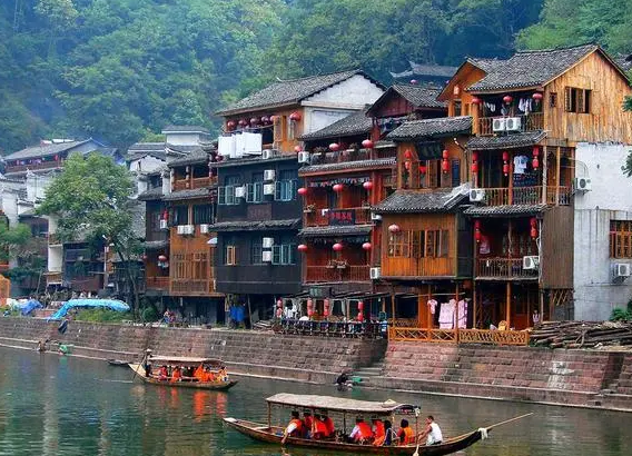 广西省有什么好玩的旅游景点-探秘广西10个不可错过的旅游景点